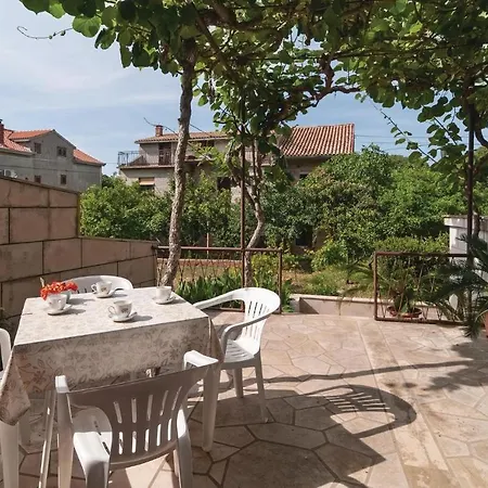 Apartment In With Wifi